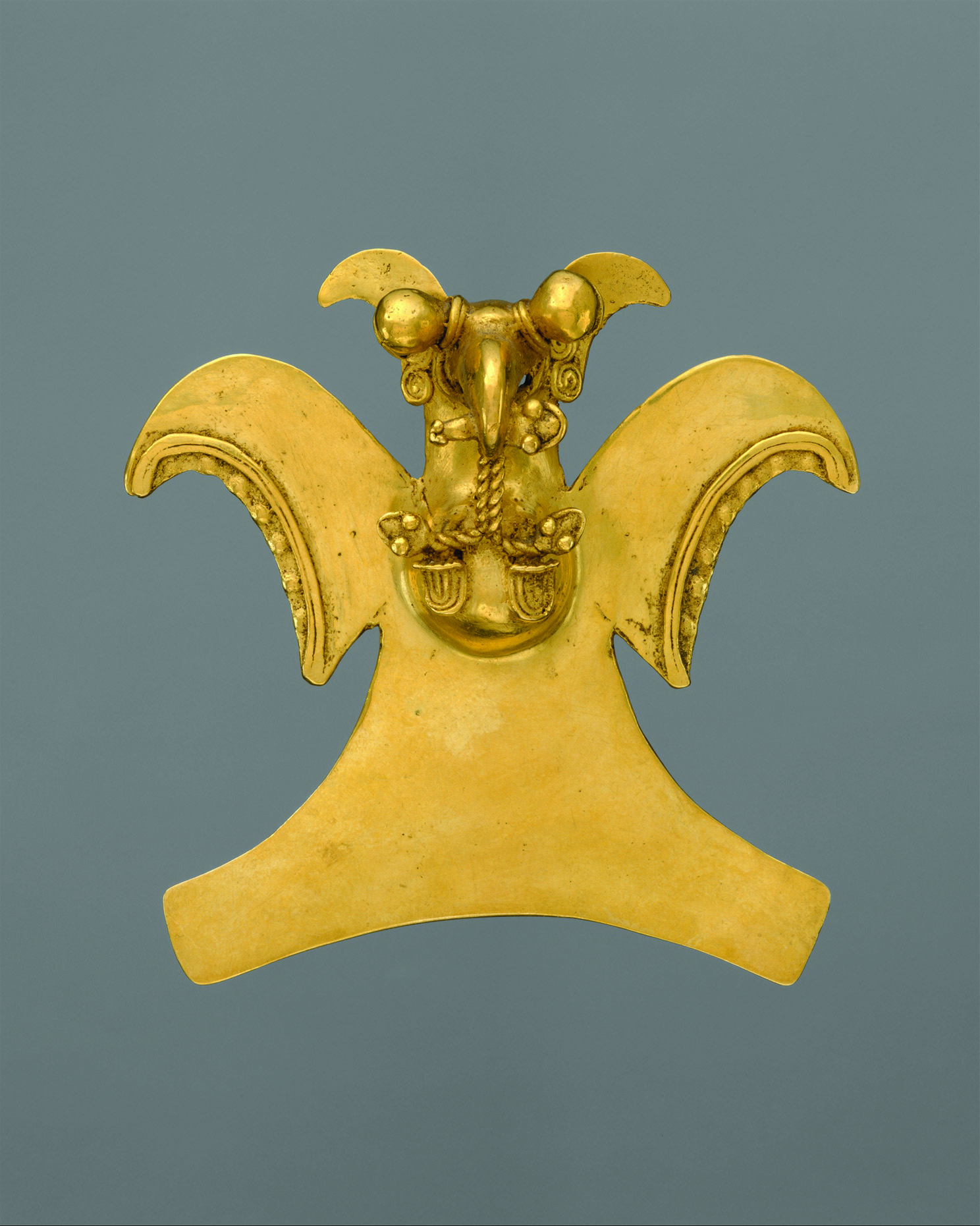 møbel Regelmæssighed Et centralt værktøj, der spiller en vigtig rolle Treasures beyond gold - The Magazine Antiques