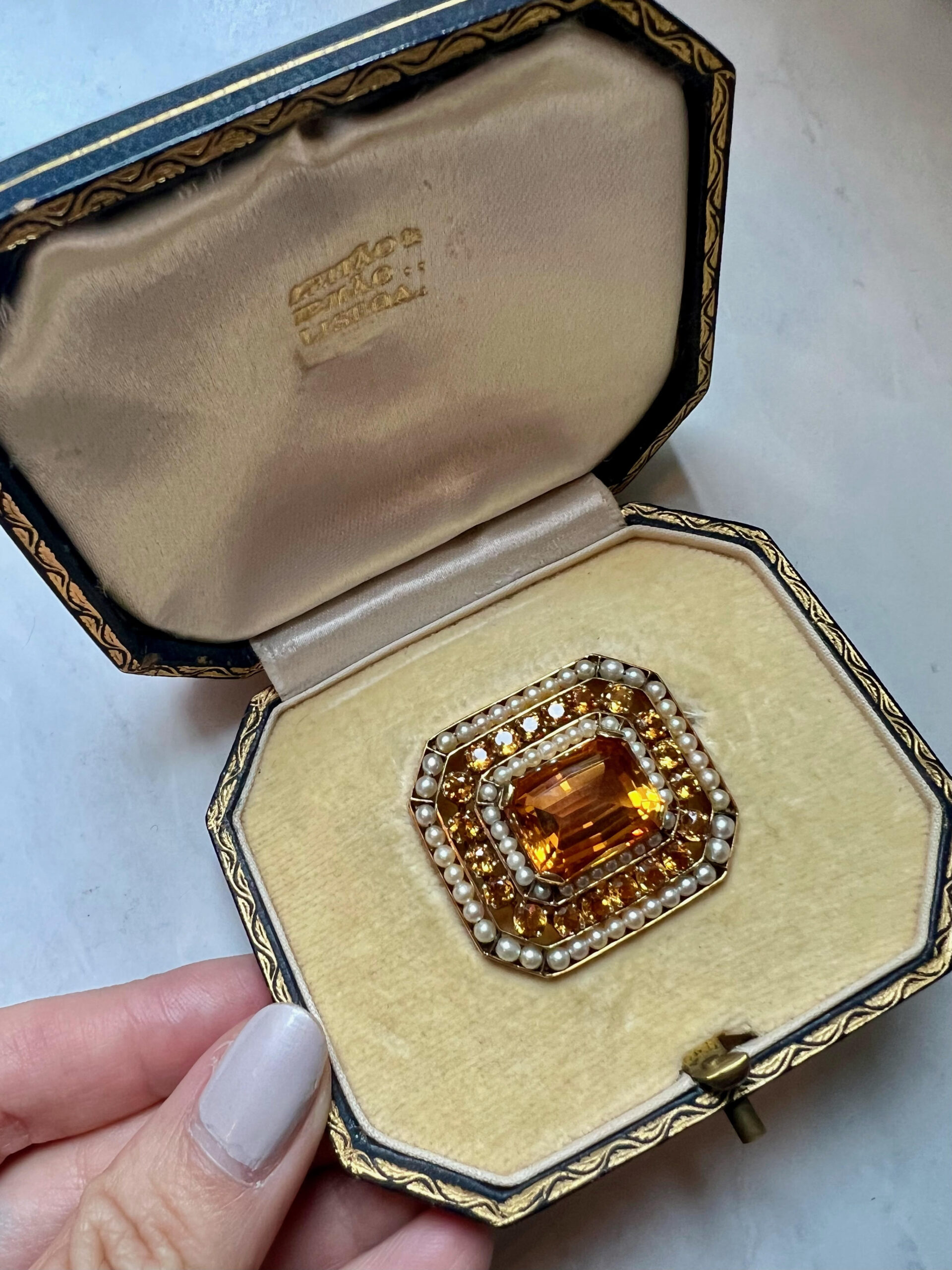 lin jamison object The Magazine Antiques